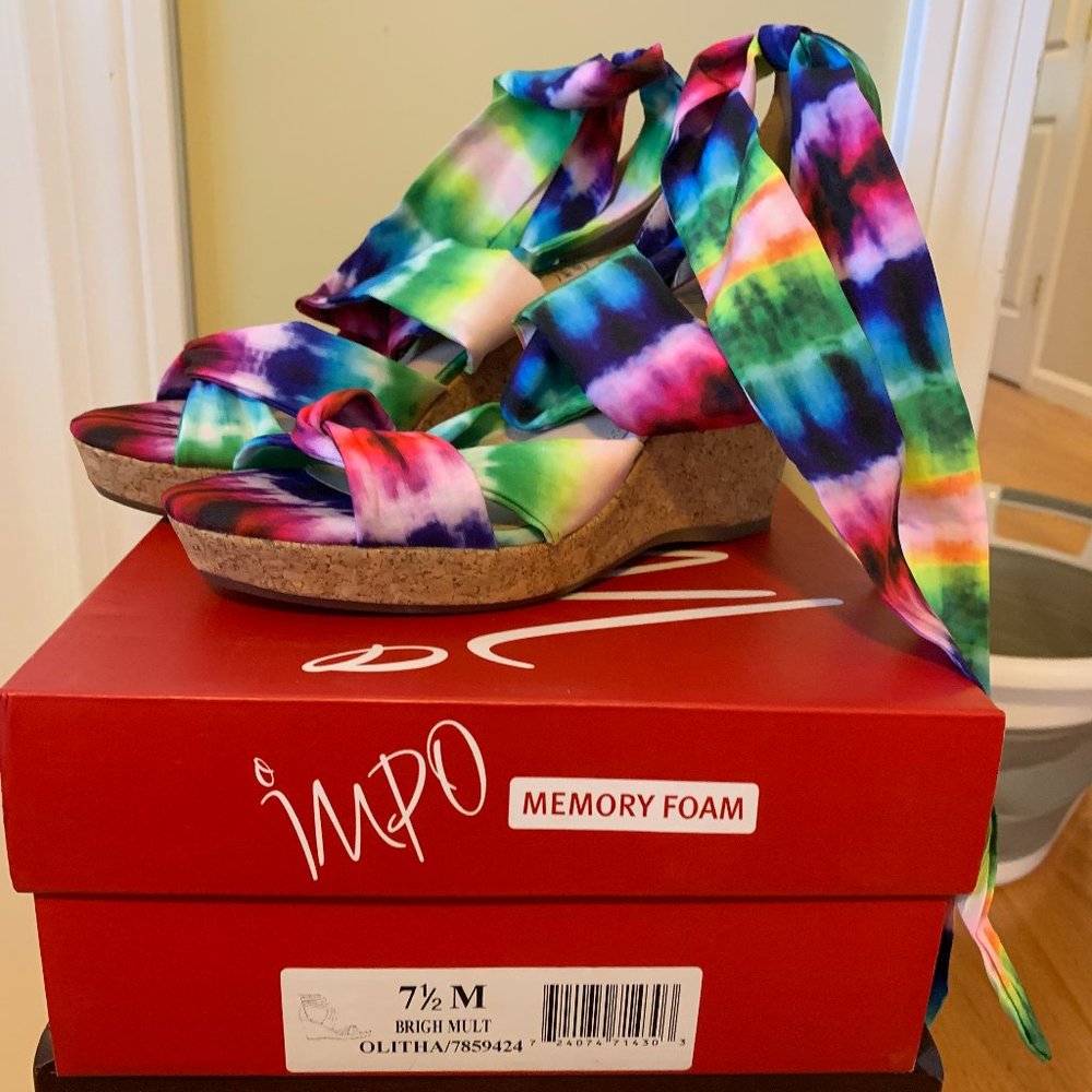 Impo Olitha Women's Rainbow Wedge Heel Sandals- Never Worn New in Box Size 7.5 M